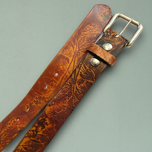 Vintage Handtooled Leather Abstract Floral Unisex Belt - Picture 3 of 11